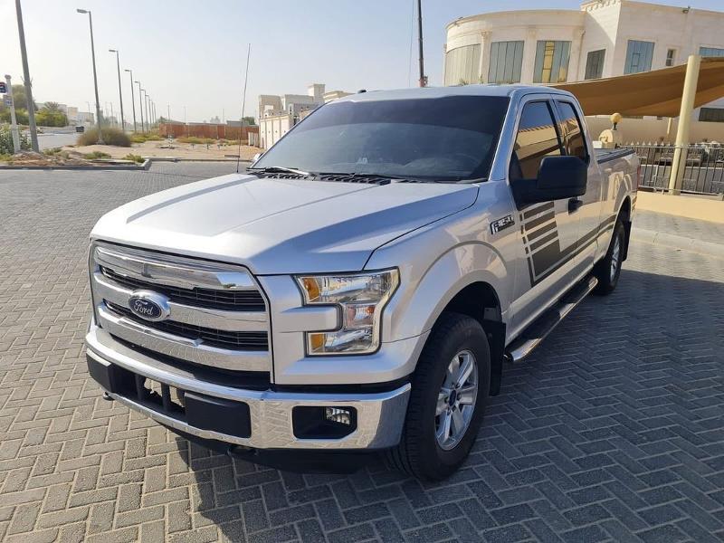  Camioneta Ford F-Series en Dubái, Emiratos Árabes Unidos