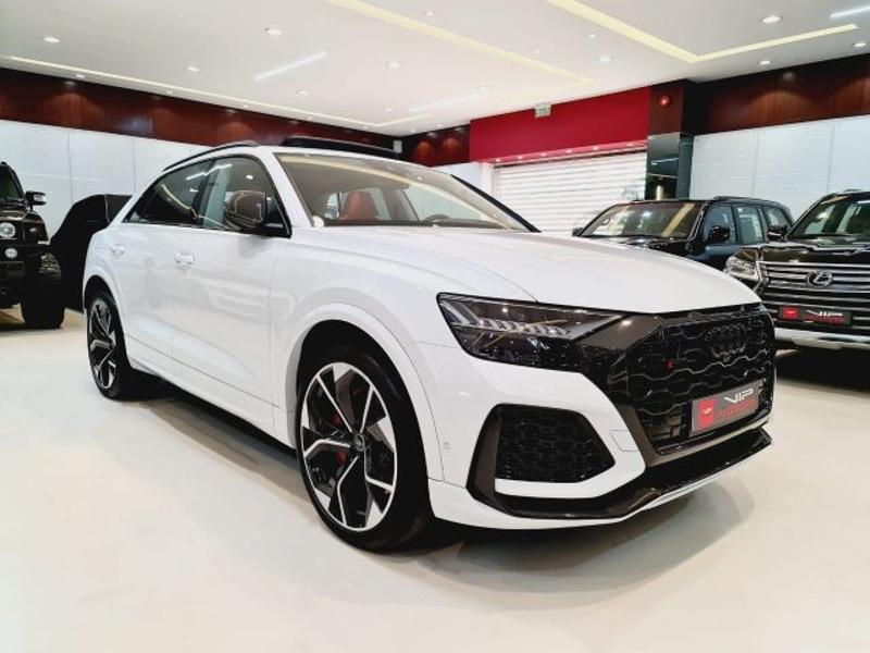 سيارة أودي Q8 2021 للبيع في دبي الإمارات Audi Rs Q8 2021
