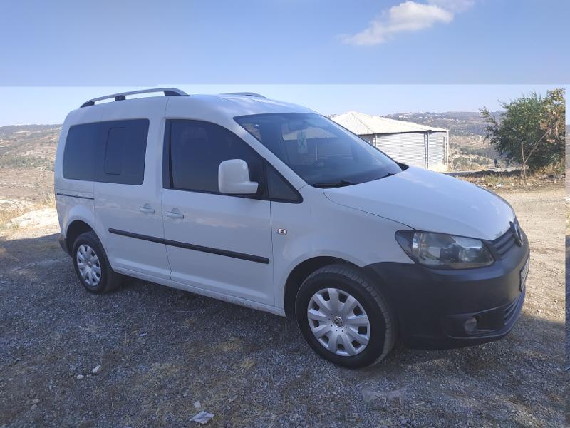 volkswagen caddy white