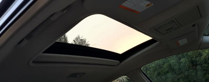 nissan tiida sunroof