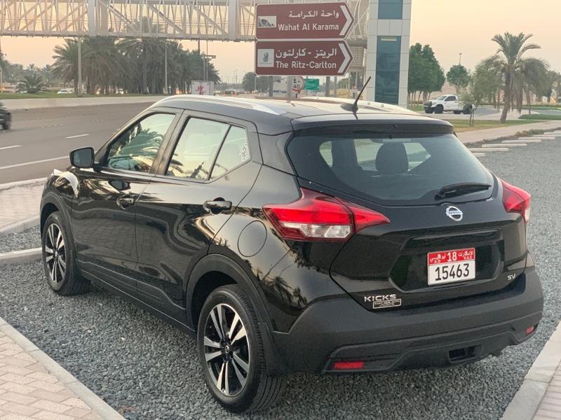 Nissan kicks 2019 store black