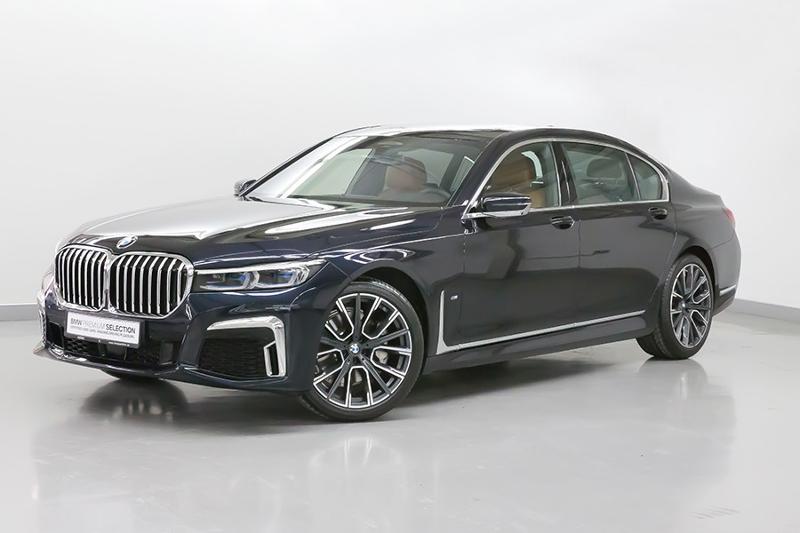 سيارة بي إم دبليو الفئة 7 2021 للبيع في دبي الإمارات Bmw 730li M Sport Ref No 121377