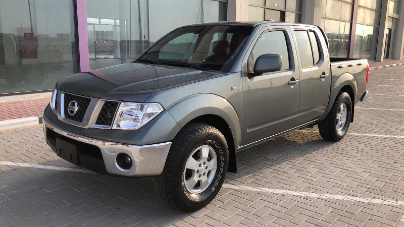 nissan pickup 2010 model