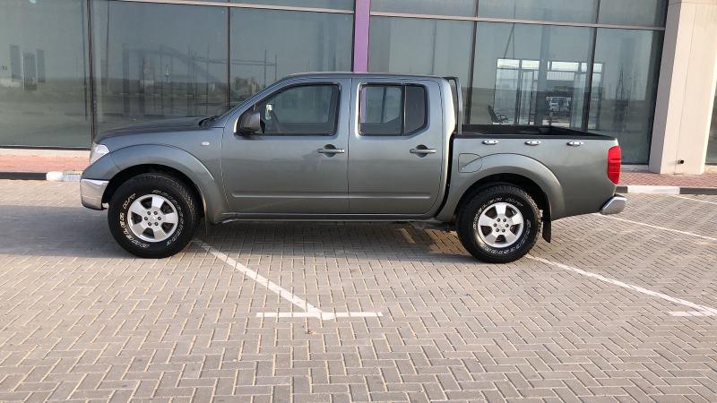 nissan pickup 2010 model