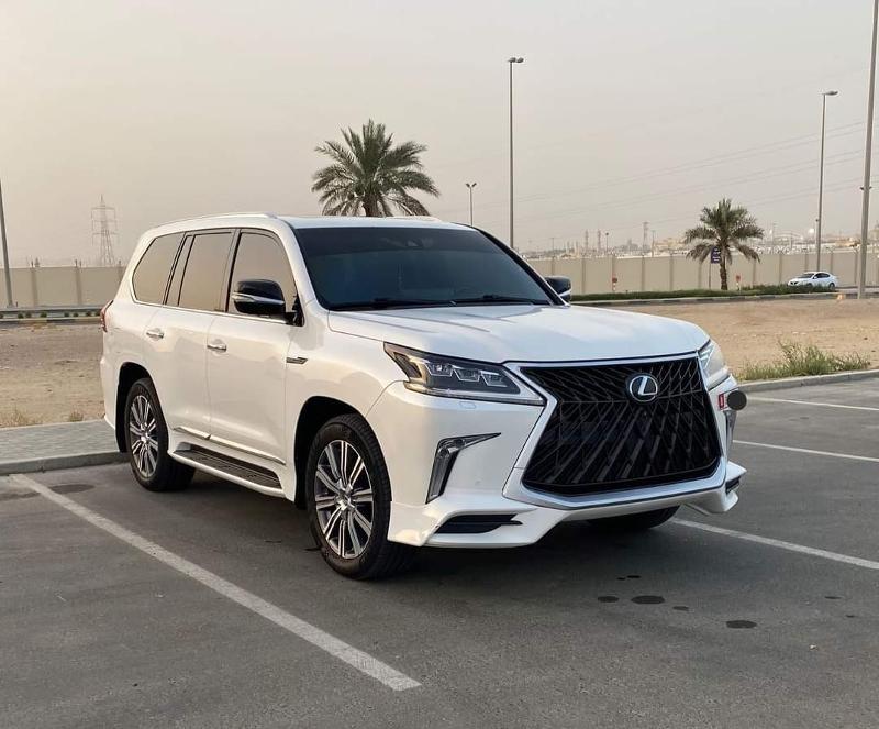 2016 Lexus LXSeries in Dubai, United Arab Emirates Lx570