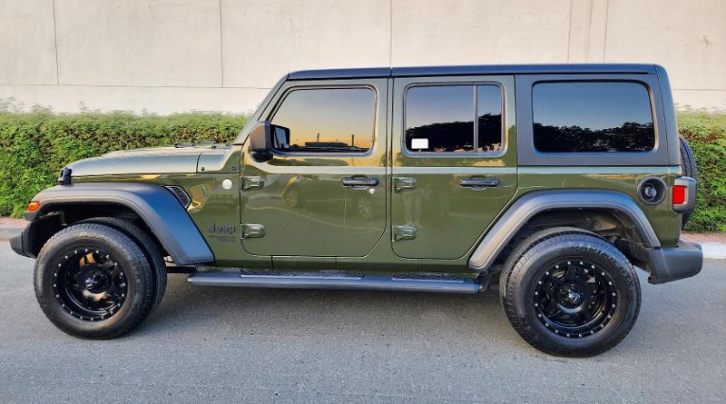 Army green hot sale jeep wrangler