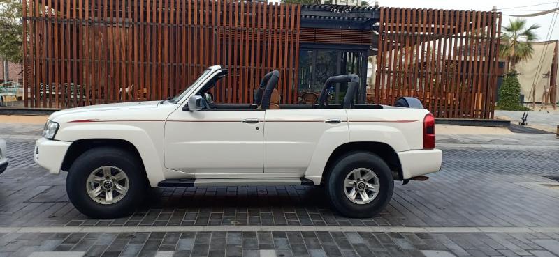 nissan patrol convertible