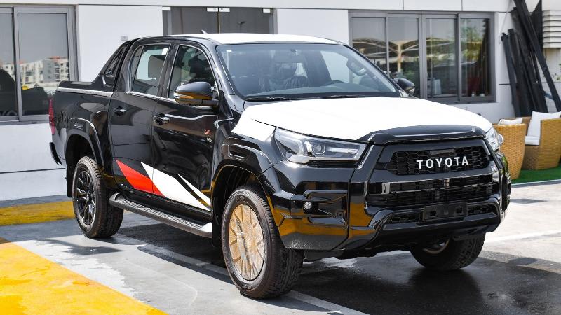 2023 Toyota Hilux in Dubai, United Arab Emirates | TOYOTA HILUX GR